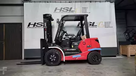 Elektro čtyřkolový VZV 2026  EP Equipment EFL35 PRO T4700 2026 (1)
