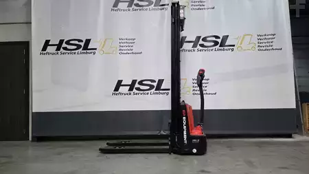 Pallet Stackers 2026  EP Equipment ESA121-L D3800 (1)