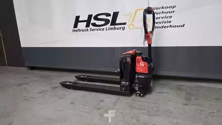 Electric Pallet Trucks 2026  EP Equipment F4 zwenkwielen 2026 (1)
