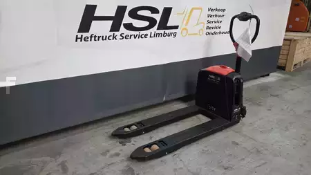 Electric Pallet Trucks 2026  EP Equipment F4 zwenkwielen 2026 (2)