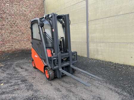 Propane Forklifts 2013  Linde H16T-01 (3) 