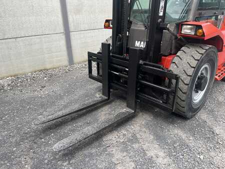 Chariot élévateur tout terrain 2008  Manitou MC30 (6)