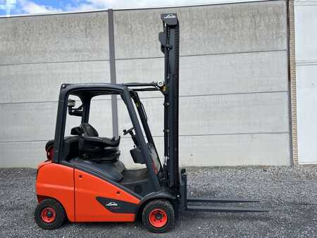 Carrello elevatore a gas 2017  Linde H20T-01 EVO (2)