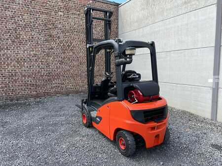 Carrello elevatore a gas 2017  Linde H20T-01 EVO (4)