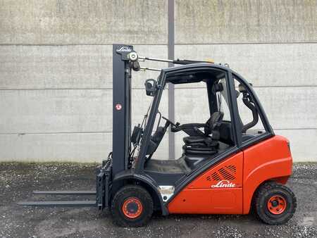 Diesel truck 2011  Linde H25D-01 (1)