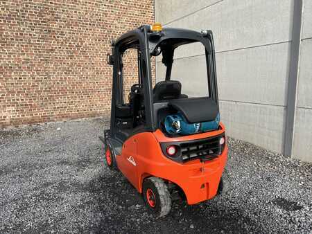 Propane Forklifts 2013  Linde H16T-01 (4)