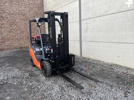 Gasoltruck 2017  Toyota 02-8FGF15 (3)