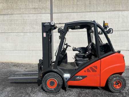 Carretilla elevadora GLP 2013  Linde H35T-02 EVO (2)