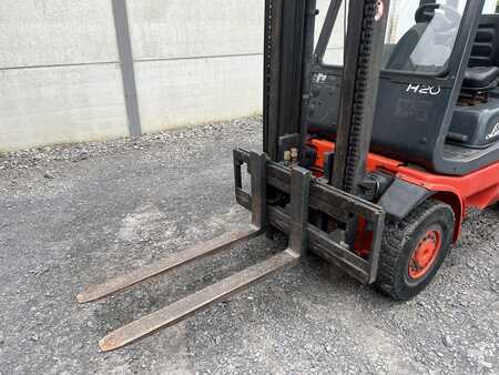 Carretilla elevadora GLP 2000  Linde H20T-03 (6)