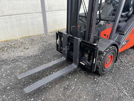LPG VZV 2013  Linde H30T-02 EVO (5)