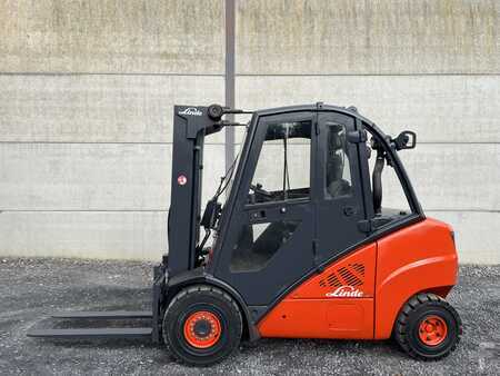 Dieselový VZV 2008  Linde H35D (3)