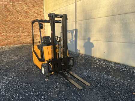 Eléctrico - 3 rodas 1997  Jungheinrich EFG-DF18 (5)