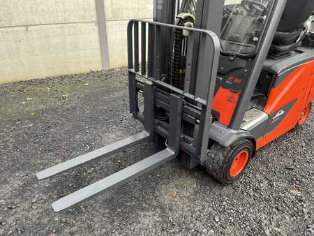 El truck - 4 hjulet 2014  Linde E18PH-02 EVO (6)