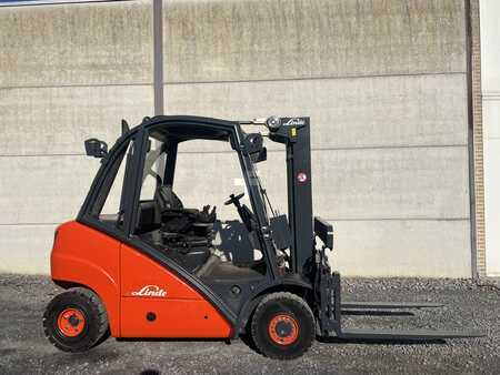 Carrelli elevatori diesel 2007  Linde H25D (2)