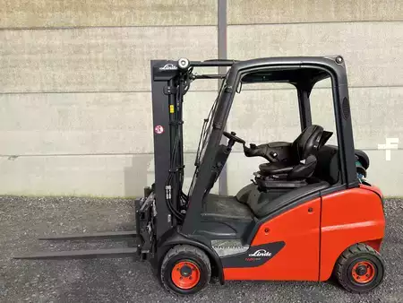 Gas gaffeltruck 2019  Linde H20T-01 EVO (1)