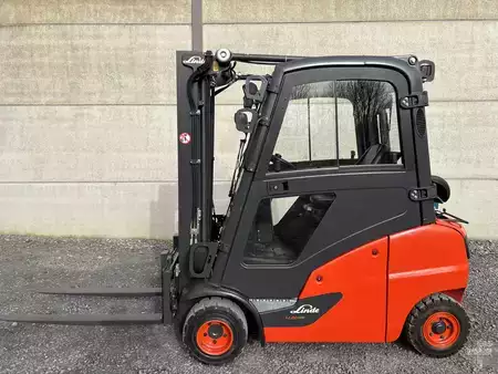 Gas gaffeltruck 2018  Linde H20T-01 EVO (1)