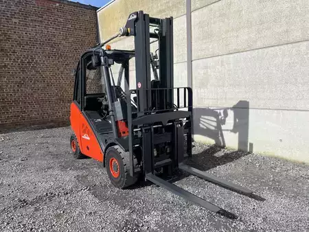 Diesel Forklifts 2012  Linde H30D-01 (6)