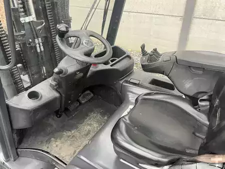 Eléctrica de 4 ruedas 2018  Linde E30L-01 (4)
