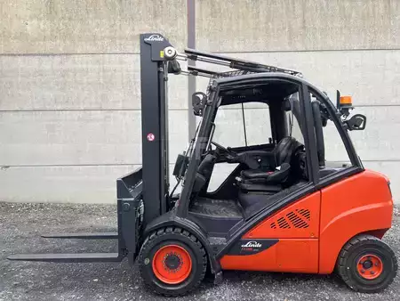 Carrelli elevatori diesel 2014  Linde H35D-02 EVO (1)