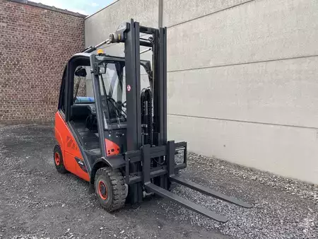 LPG Forklifts 2016  Linde H25T-02 EVO (4)