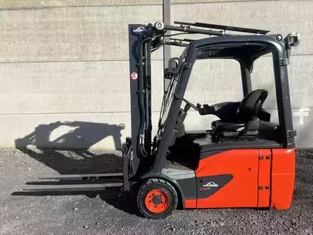 Eléctrica de 3 ruedas 2017  Linde E16-02 EVO (2)