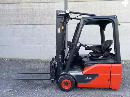 Eléctrica de 3 ruedas 2019  Linde E16C-02 EVO (2)