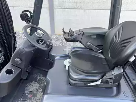 Eléctrica de 3 ruedas 2019  Linde E16C-02 EVO (4)