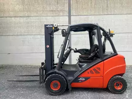 Diesel heftrucks 2015  Linde H30D-02 EVO (1)