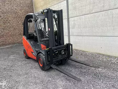 Diesel heftrucks 2015  Linde H30D-02 EVO (4)
