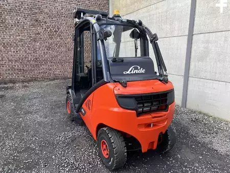 LPG Forklifts 2013  Linde H30T-02 EVO (6)