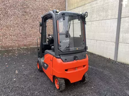 Elektro 4 Rad 2014  Linde E18PH-02 EVO (5)