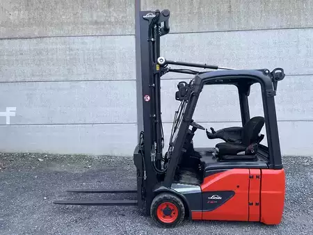 Elektro tříkolové VZV 2018  Linde E16C-02 EVO (1)