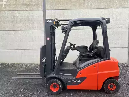 Empilhador diesel 2018  Linde H20D-01 EVO (2)