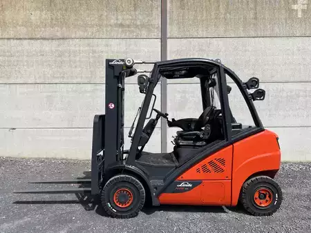 Dieselový VZV 2018  Linde H25D-02 EVO (1)
