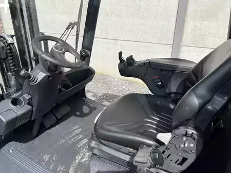 Dieselový VZV 2018  Linde H25D-02 EVO (3)