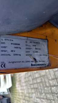 Schubmaststapler 2006  Jungheinrich ETV 214 (6) 