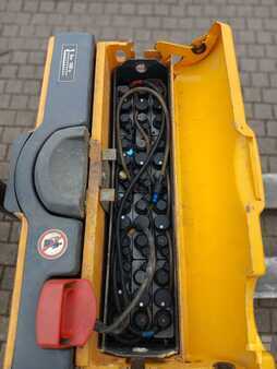 Porta-paletes elétrico 2005 Jungheinrich EJE 116 G115 467 (2)