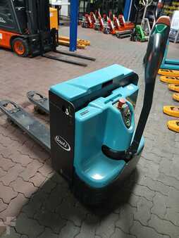 Porta-paletes elétrico 2022 Baoli EP 16-N01 080 (1)