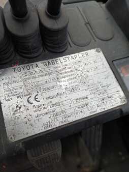 Dieselový VZV 2009  Toyota 02-8FDF15 099 (5)