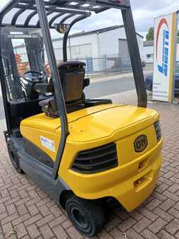 Eléctrico - 4 rodas 2008  OM XE 30 (3)