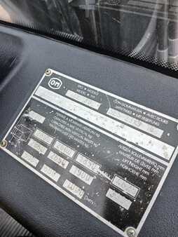 Eléctrico - 4 rodas 2008  OM XE 30 (5)