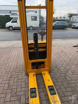 Hochhubwagen  Jungheinrich EJC 214 (5)