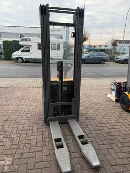 Hochhubwagen  Jungheinrich EJC 216 (2)