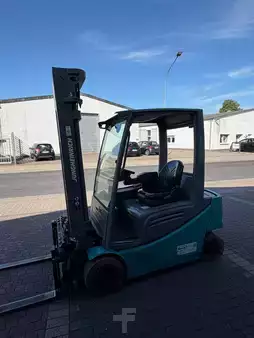 4-wiel elektrische heftrucks 2017  Jungheinrich EFG 320 MP 592 (3)