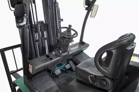 Montacargas diésel 2026  Baoli KBD 50 (2)