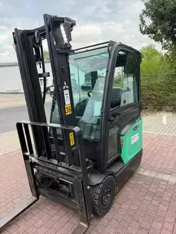 Elektryczne 3-kołowe 2021  Mitsubishi FB18ACNT (3)