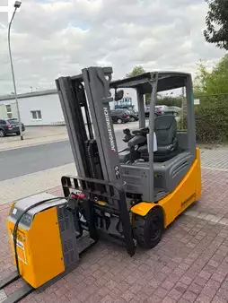Elektro 3 Rad 2019  Jungheinrich EFG 216 (6)