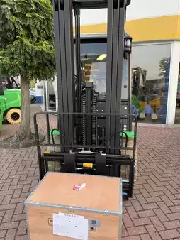 Kontejnerový vozík  Noblelift FE4P38Q (3)