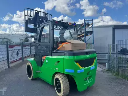 Elektro čtyřkolový VZV 2026  Noblelift FE4P80N (2)