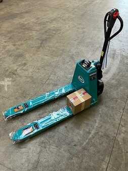 Transpallet elettrici 2025  Baoli EP15-03 (4)
